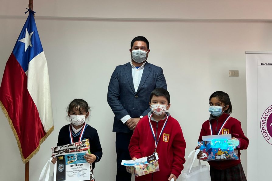 Ceremonia de premiación “Tercer concurso de dibujos Chañaral” día de la Policía de Investigaciones de chile