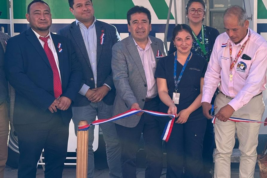 Delegado participa de jornada de inauguraciones en Diego de Almagro