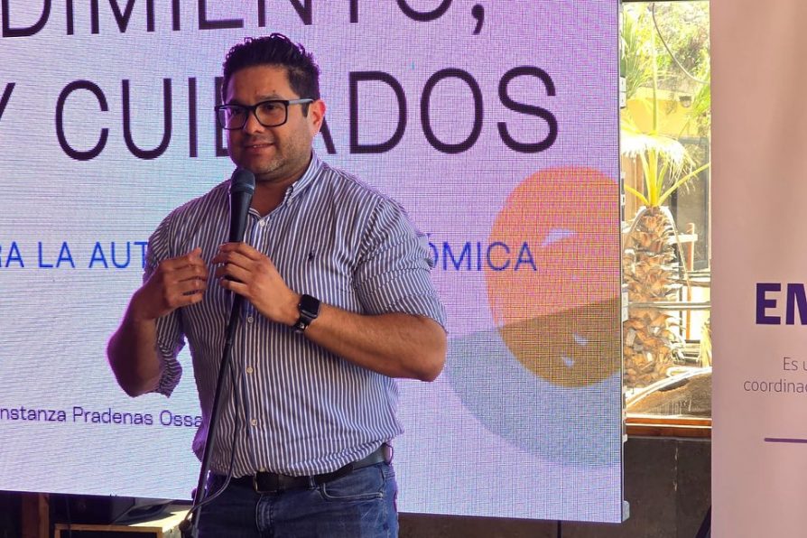 Seminario Emprendimiento, Género y Cuidados se desarrolló en Chañaral