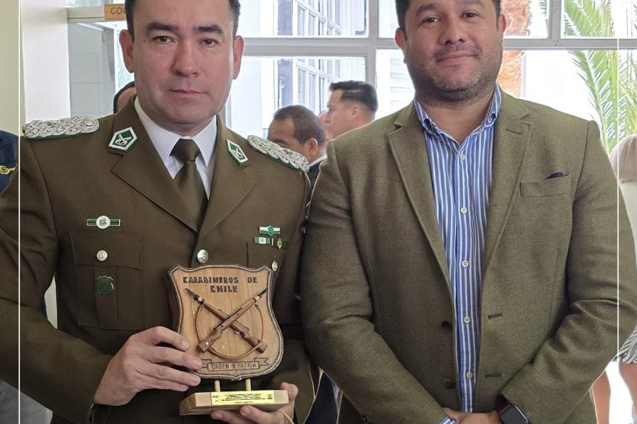Delegado participó del acto en conmemoracion de un nuevo aniversario de carabineros