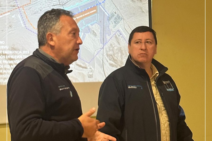 Reunión con vecinos de Diego de Almagro sostuvo Seremi de Obras Públicas de Atacama