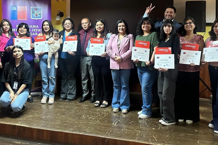 Mujeres de Diego de Almagro obtuvieron su Licencia de Conducir Clase-B